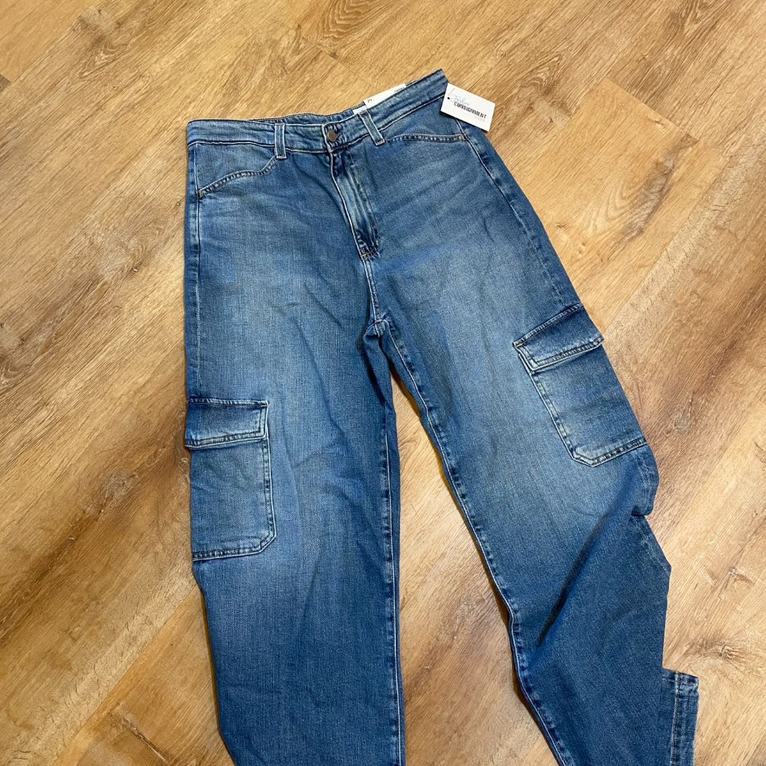 AG Wide Leg Cargo Jeans, Med, 29/8